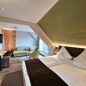 Doppelbett im Gasthaus Goldener Engel im Glottertal